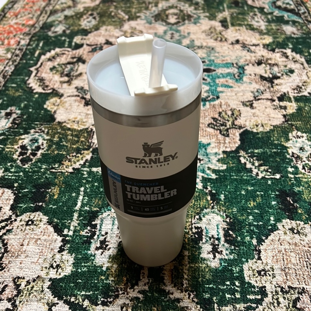 Stanley travel tumbler 30 oz